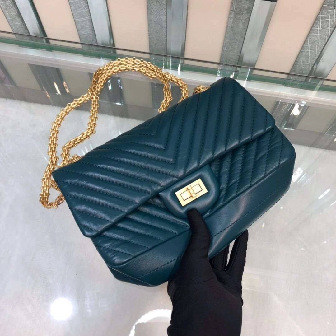 MOMO-- 2.55V 1113 item:063B00D0825